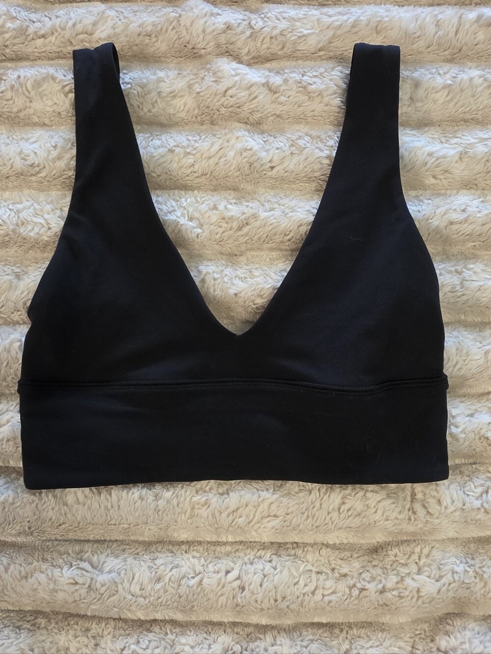 Lululemon Black V-Neck Sports Bra - Size 4